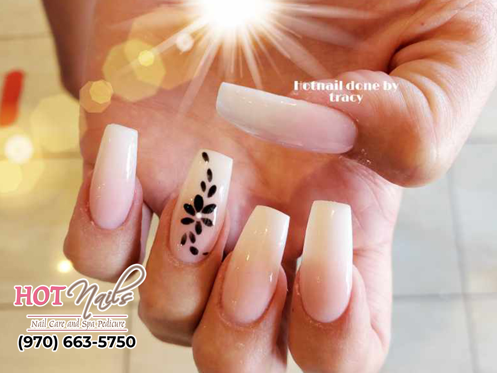 Nail-salon-80538-Hot-Nails-Loveland-Colorado-80538-8.jpg