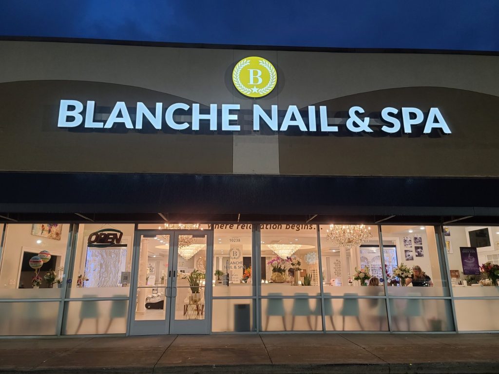 Our salon located in Louisville, KY 40241