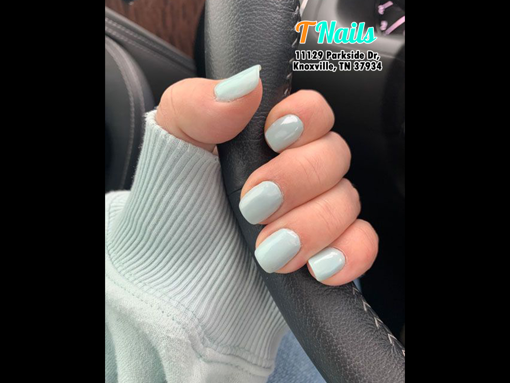 Blue nail design from T Nails | Knoxville, TN 37934